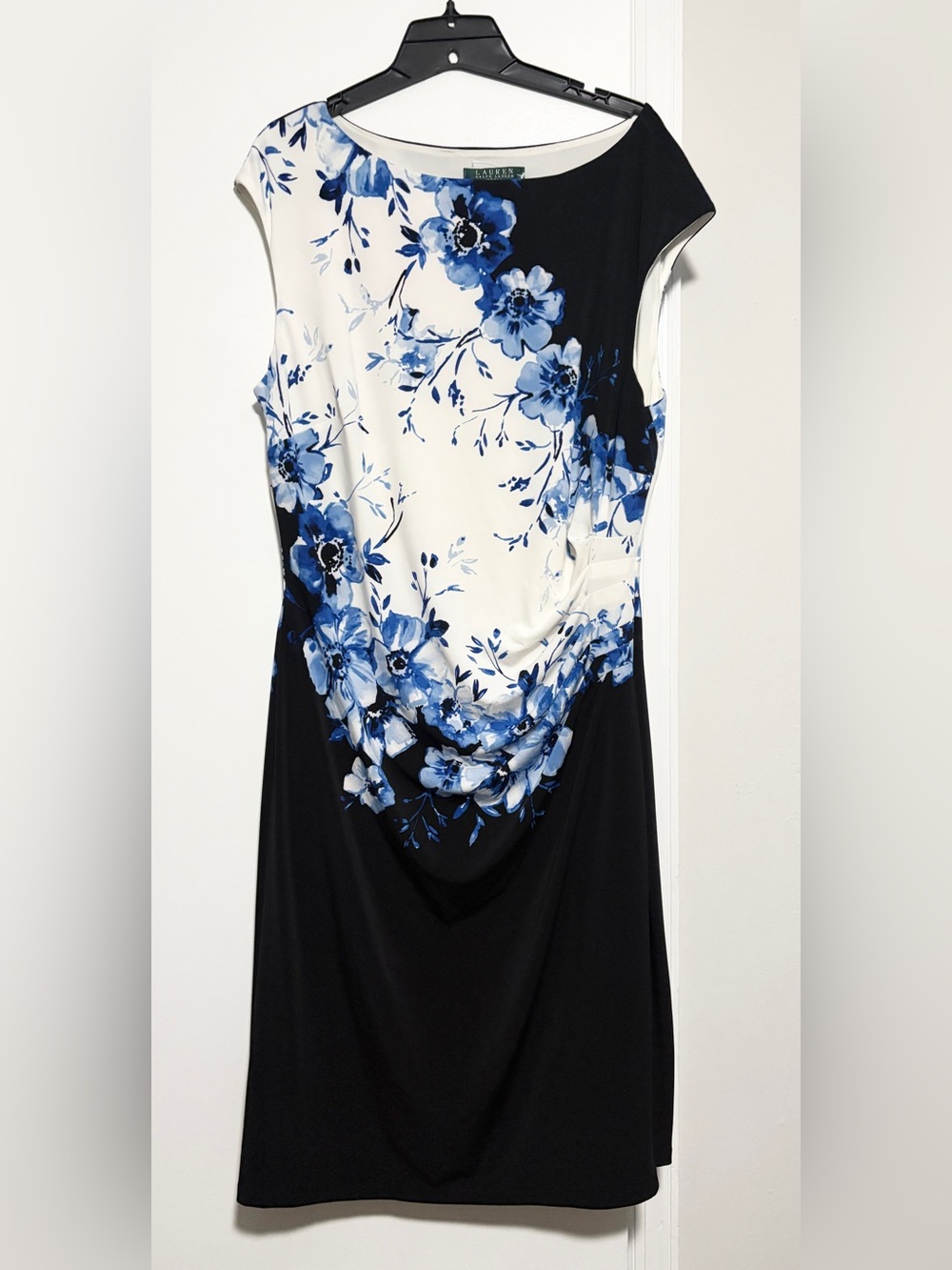 NWT $144 Lauren Ralph Lauren Black & White Dress with Blue Floral Print Size 16